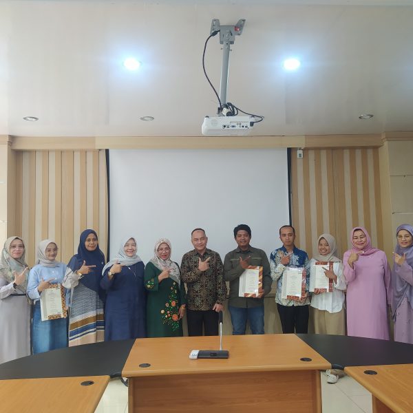 LSP P1 Universitas Andalas Serahkan Sertifikat Kompetensi Kepada 28 Lulusan FATERNA UNAND