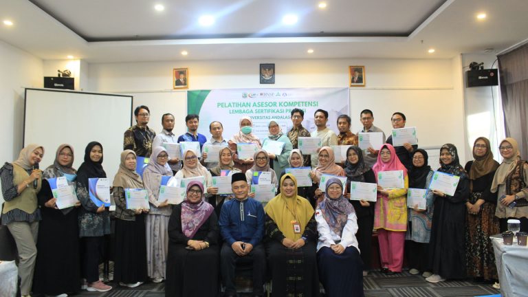 LSP P1 UNAND Hasilkan 24 Asesor Kompetensi K3